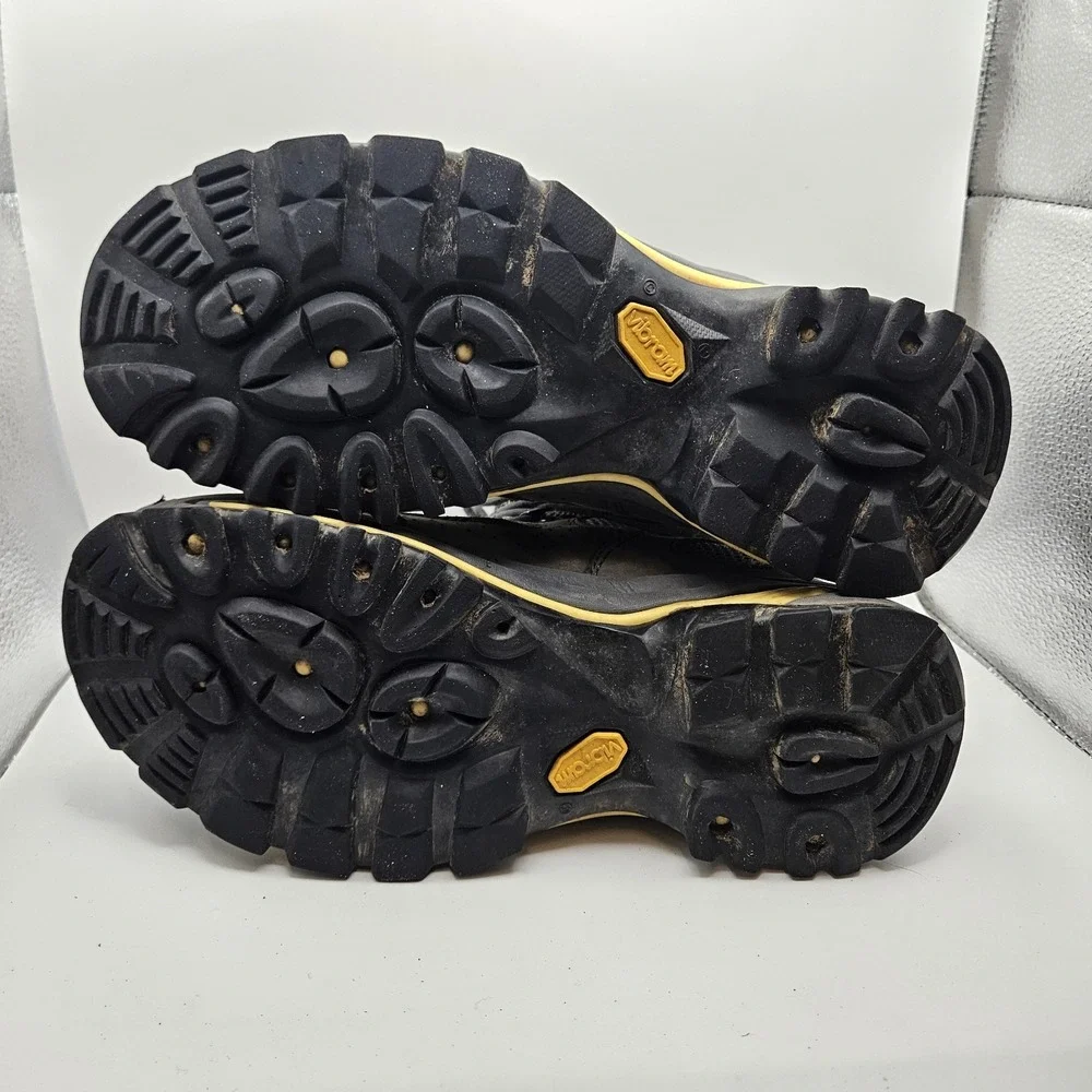 VASQUE Breeze Green Hiking Boots Gore-Tex XCR 7463 Leather Boots Sz 9.5M READ